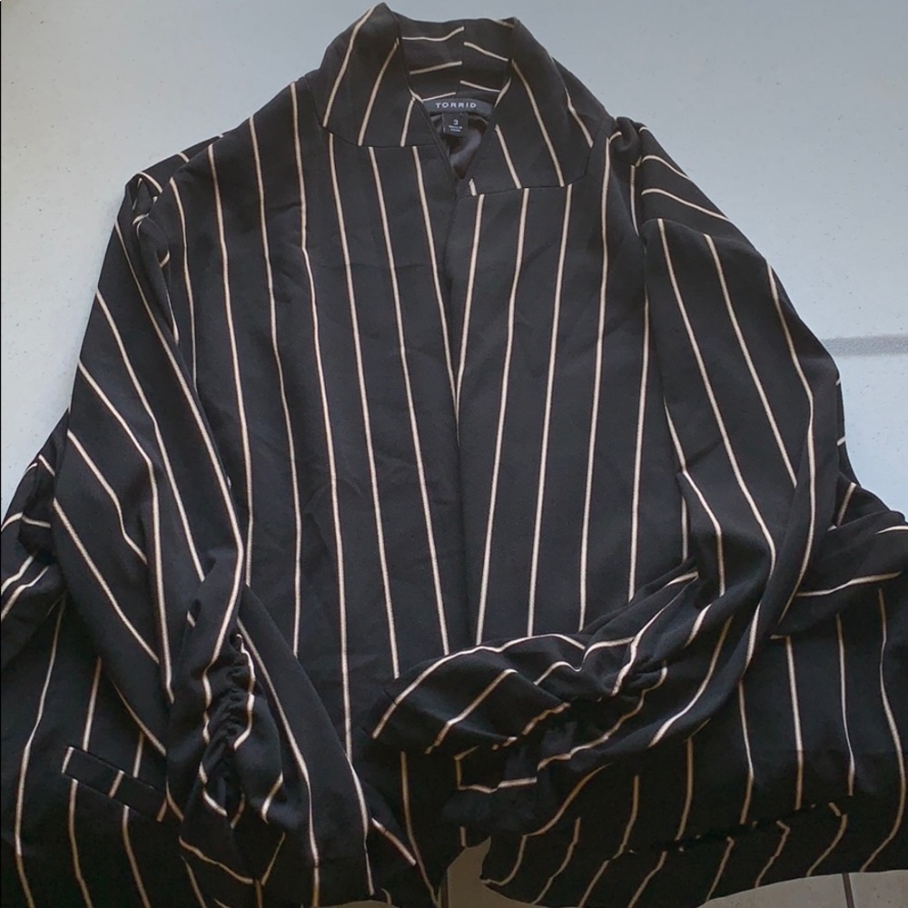 Casual dress up blouse